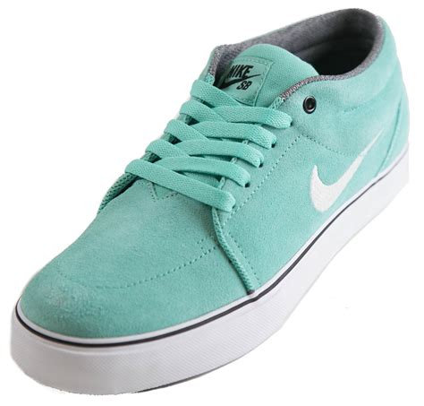 nike skate shoes